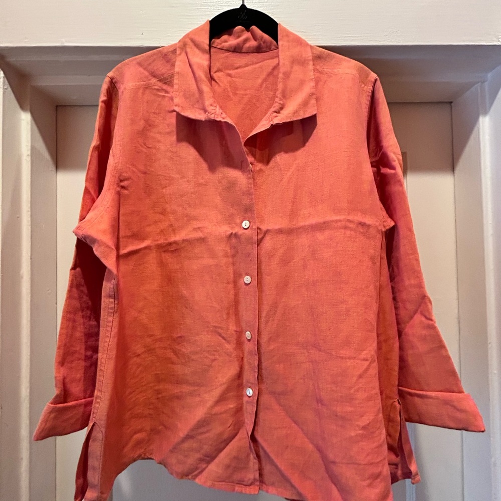 Jill McGowan Button Down